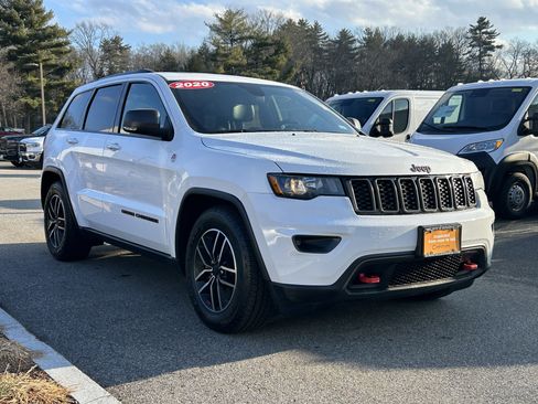 Used 2020 Jeep Grand Cherokee Trailhawk AWD/4WD image 14