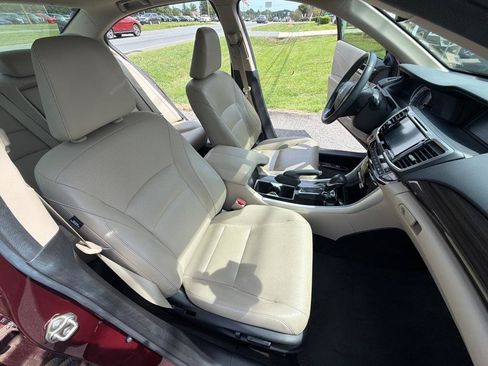 Used 2016 Honda Accord EX-L image 30