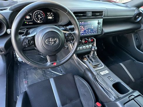 Used 2024 Toyota GR86 Premium w/ Performance Package RWD image 12