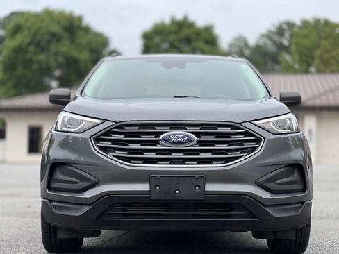 Used 2022 Ford Edge SE AWD/4WD image 2