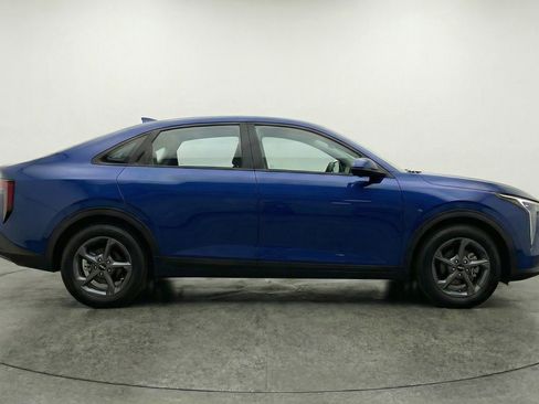 Used 2025 Kia K4 LXS image 11