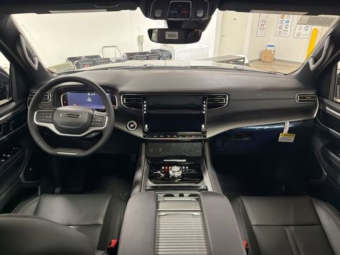 New 2026 Jeep Grand Wagoneer L 4WD image 5
