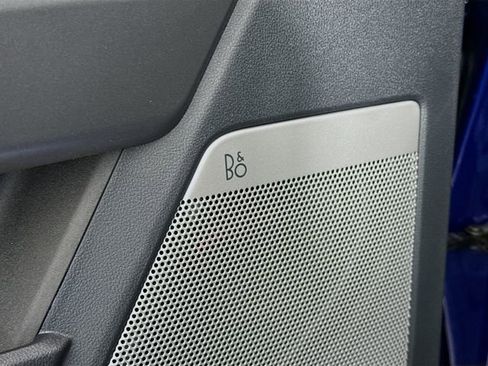 New 2026 Ford F250 Lariat w/ Black Appearance Package image 19