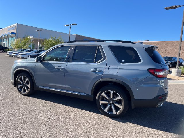 Used 2024 Honda Pilot Elite image 4