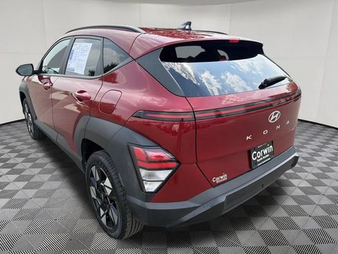 Used 2024 Hyundai Kona SEL AWD/4WD image 5