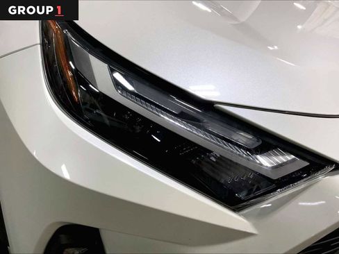 Certified 2022 Toyota RAV4 XLE Premium image 27