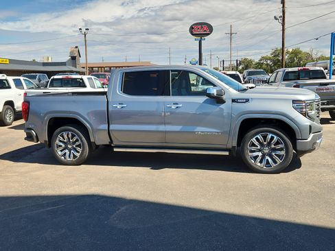 New 2026 GMC Sierra 1500 Denali w/ Denali Reserve Package image 5