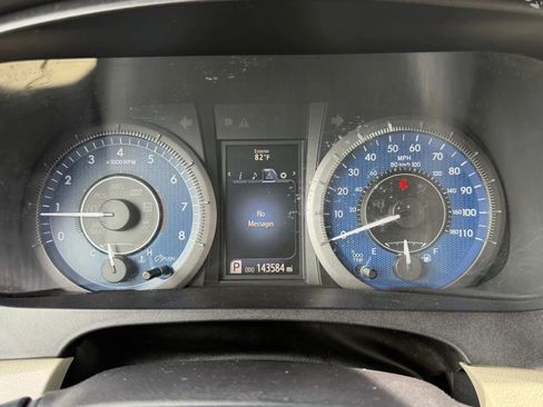 Used 2016 Toyota Sienna XLE image 25