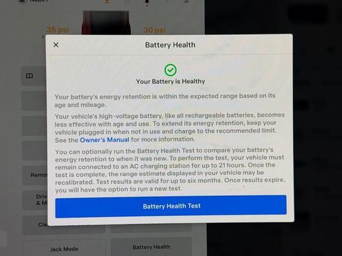 Used 2022 Tesla Model S AWD image 29