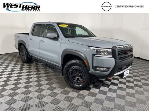 Certified 2025 Nissan Frontier PRO-4X w/ Pro Convenience Package image 1