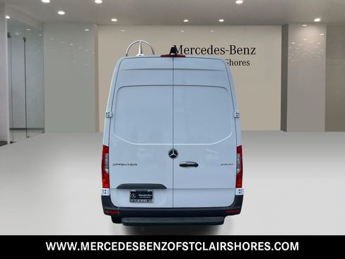 New 2025 Mercedes-Benz Sprinter 2500 image 5