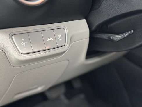 Used 2020 Kia Forte LXS FWD image 14