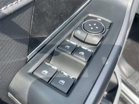 New 2025 Ford F150 Lightning Flash image 18