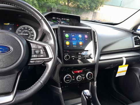 Used 2019 Subaru Forester Limited AWD/4WD image 18