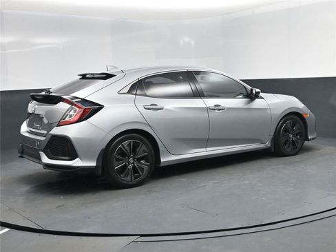 Used 2017 Honda Civic EX-L image 4