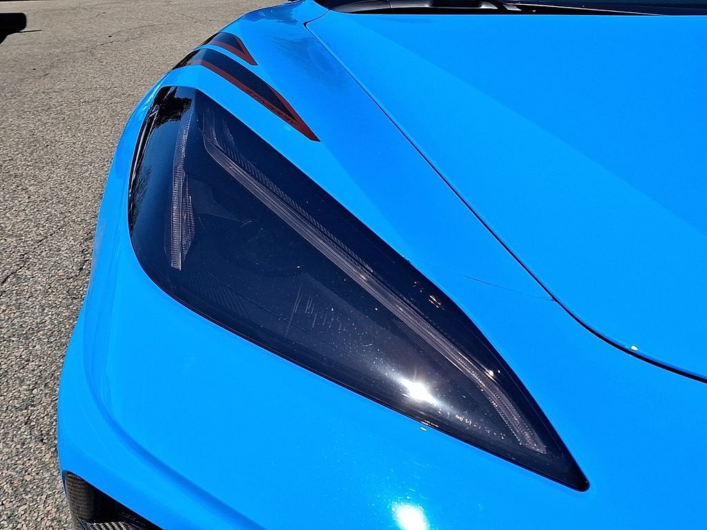 Used 2020 Chevrolet Corvette Stingray Preferred Cpe w/ 2LT Preferred Equipment Group RWD image 14