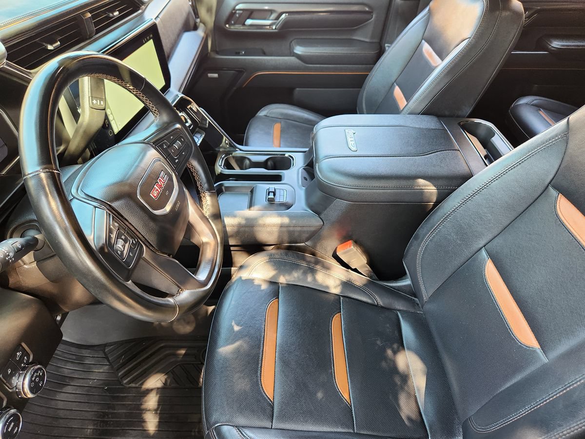 Used 2024 GMC Sierra 2500 AT4 w/ AT4 Premium Plus Package AWD/4WD image 28