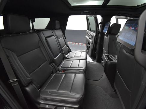 Used 2022 GMC Yukon Denali w/ Denali Ultimate Package image 52