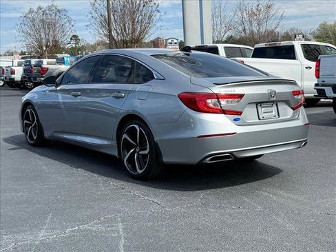 Used 2022 Honda Accord Sport image 6