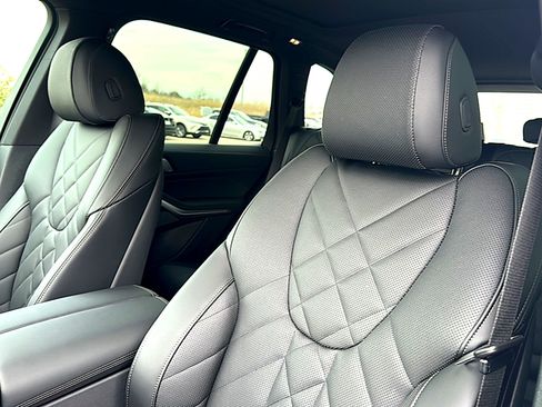 New 2026 BMW X5 sDrive40i w/ M Sport Package RWD image 11