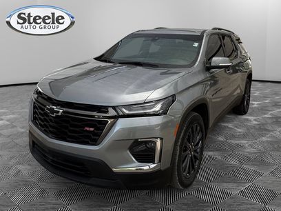 Used 2023 Chevrolet Traverse RS