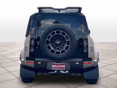 Used 2025 Land Rover Defender 110 AWD/4WD image 7