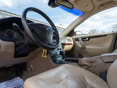 Used 2004 Volvo S60 2.4 image 20