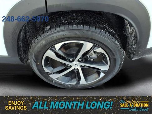 Used 2024 Chevrolet Trax RS w/ Driver Confidence Package image 8