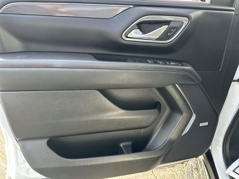 Used 2023 Chevrolet Suburban RST image 21