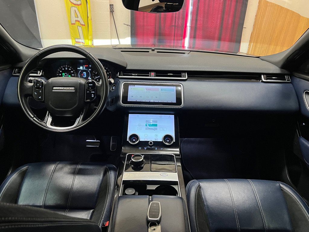 Used 2020 Land Rover Range Rover Velar R-Dynamic S AWD/4WD image 14
