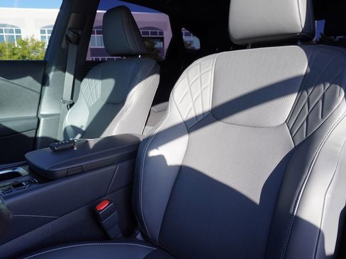 Used 2025 Lexus RX 350 Premium FWD image 28