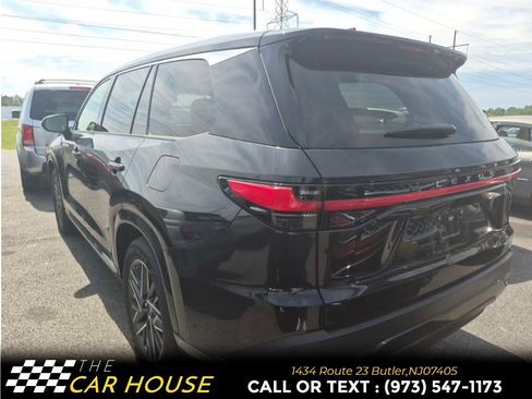 Used 2025 Lexus TX 350 AWD w/ Technology Package image 2