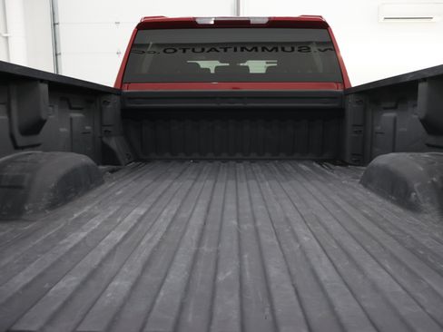 Used 2020 Chevrolet Silverado 2500 LTZ w/ Z71 Off-Road Package AWD/4WD image 29
