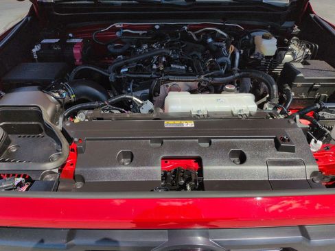 Certified 2025 Toyota Tacoma TRD Sport image 22