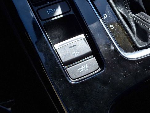 Certified 2024 Acura Integra FWD image 27
