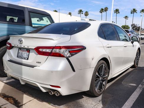 Used 2018 Toyota Camry XSE FWD image 5