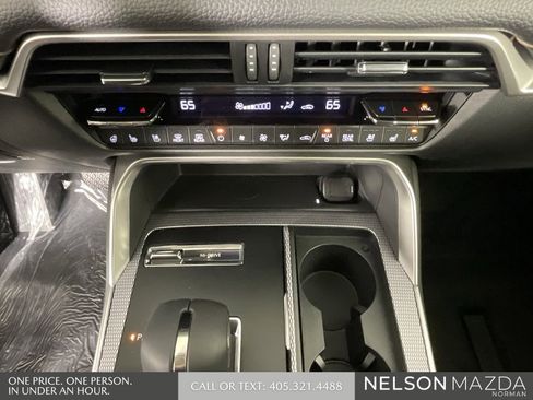 New 2026 MAZDA CX-70 3.3 Turbo w/ Preferred Package image 33