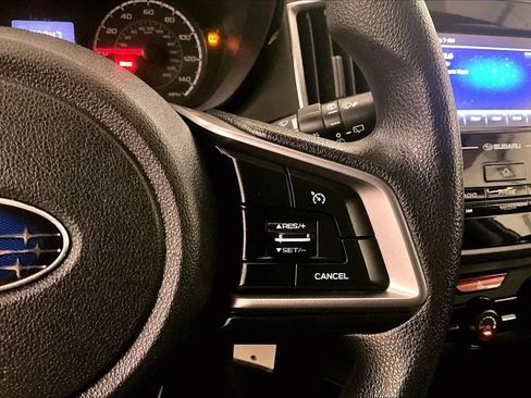 Used 2018 Subaru Crosstrek 2.0i image 18