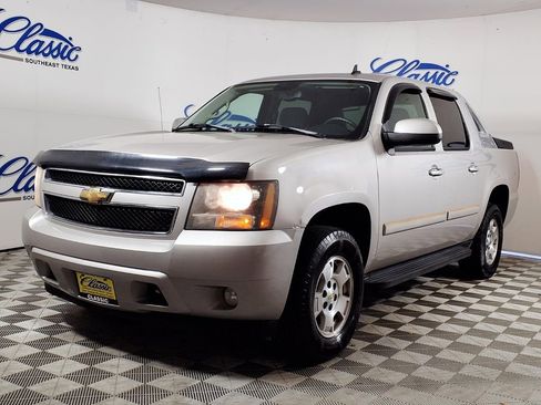 Used 2007 Chevrolet Avalanche LT image 6