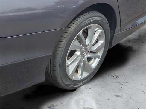 Used 2020 Honda Accord LX image 11