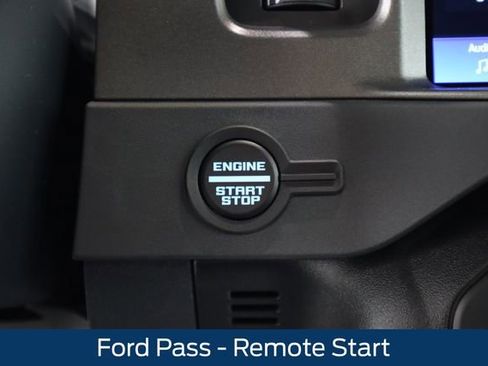 New 2026 Ford Bronco 2-Door image 3