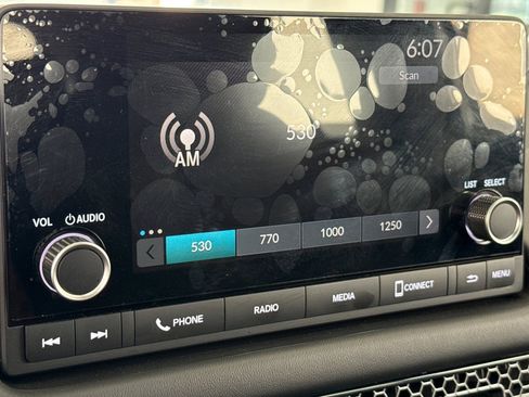 Used 2025 Honda HR-V Sport image 22