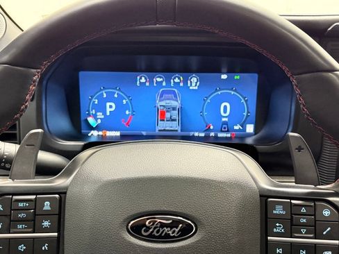Used 2025 Ford F150 Raptor AWD/4WD image 25