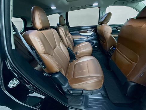 Used 2019 Subaru Ascent Touring w/ Popular Package #3 image 29