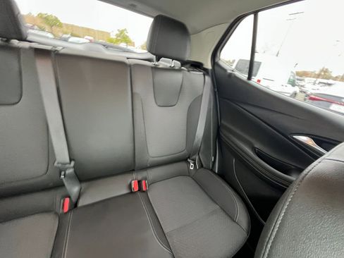 Used 2025 Buick Encore GX Preferred image 35