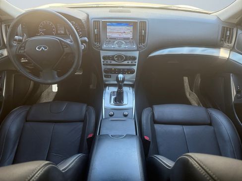 Used 2015 INFINITI Q60 Journey w/ Premium Package image 11