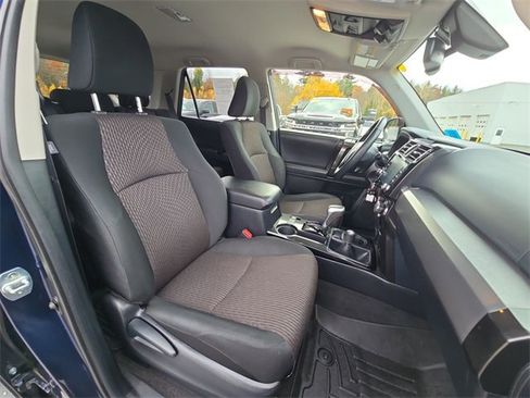 Used 2020 Toyota 4Runner TRD Off-Road Premium image 29