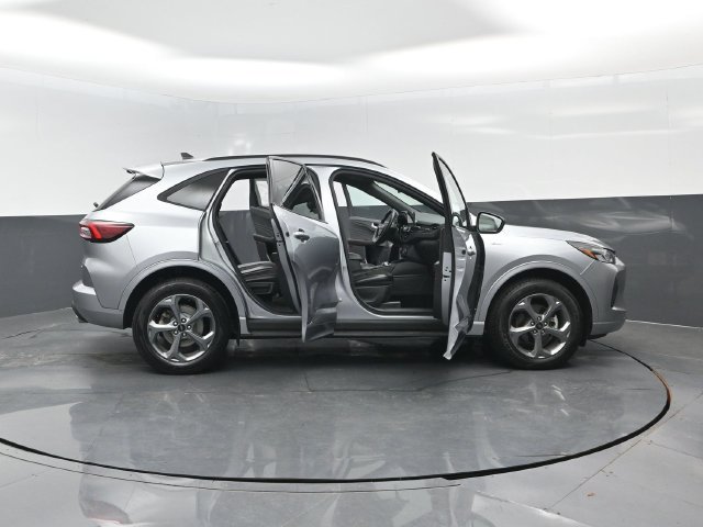 Certified 2024 Ford Escape ST-Line AWD/4WD image 26