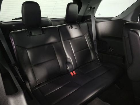 Used 2020 Ford Explorer XLT w/ Equipment Group 202A image 18