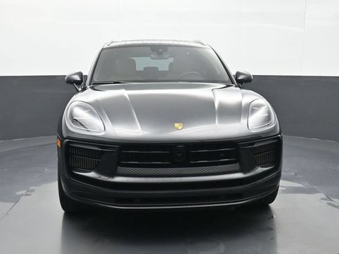 Certified 2022 Porsche Macan S AWD/4WD image 26